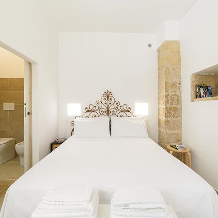 Apartment Don Giuliano Centro Lecce Exterior photo
