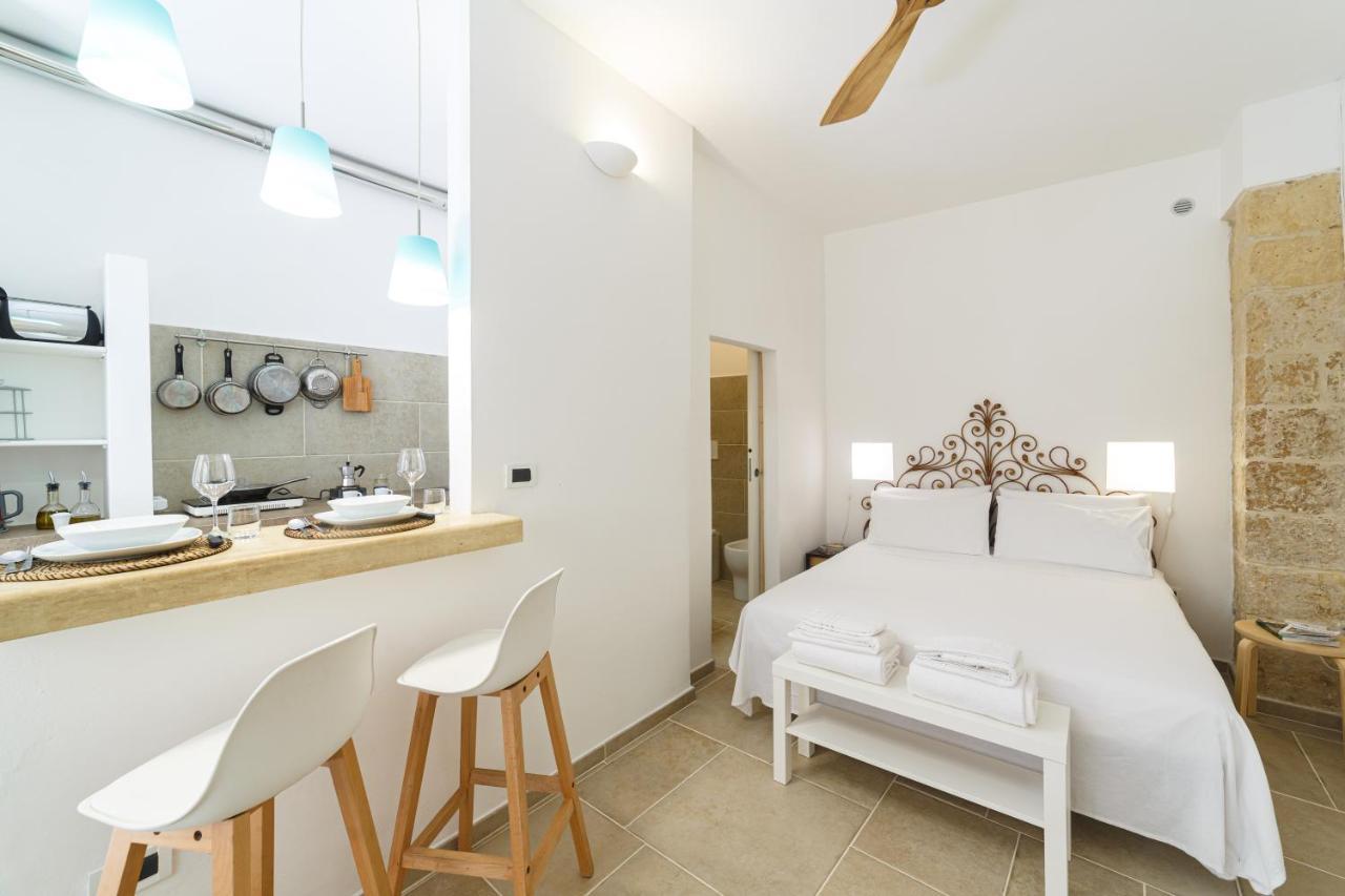 Apartment Don Giuliano Centro Lecce Exterior photo